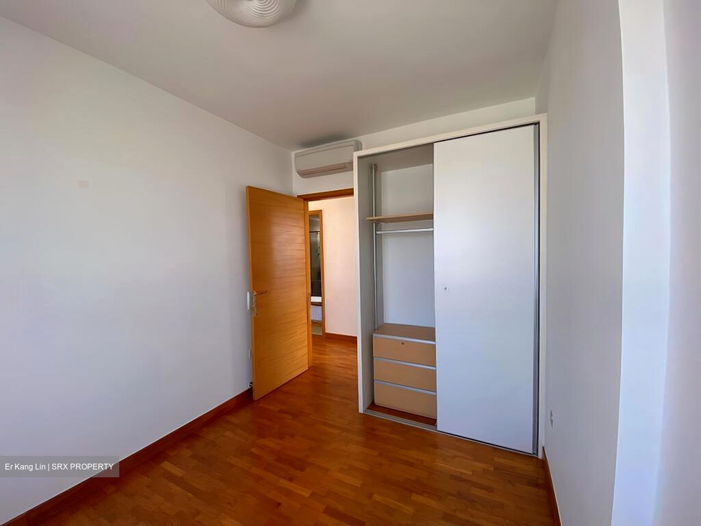 Centro Residences (D20), Condominium #497998491